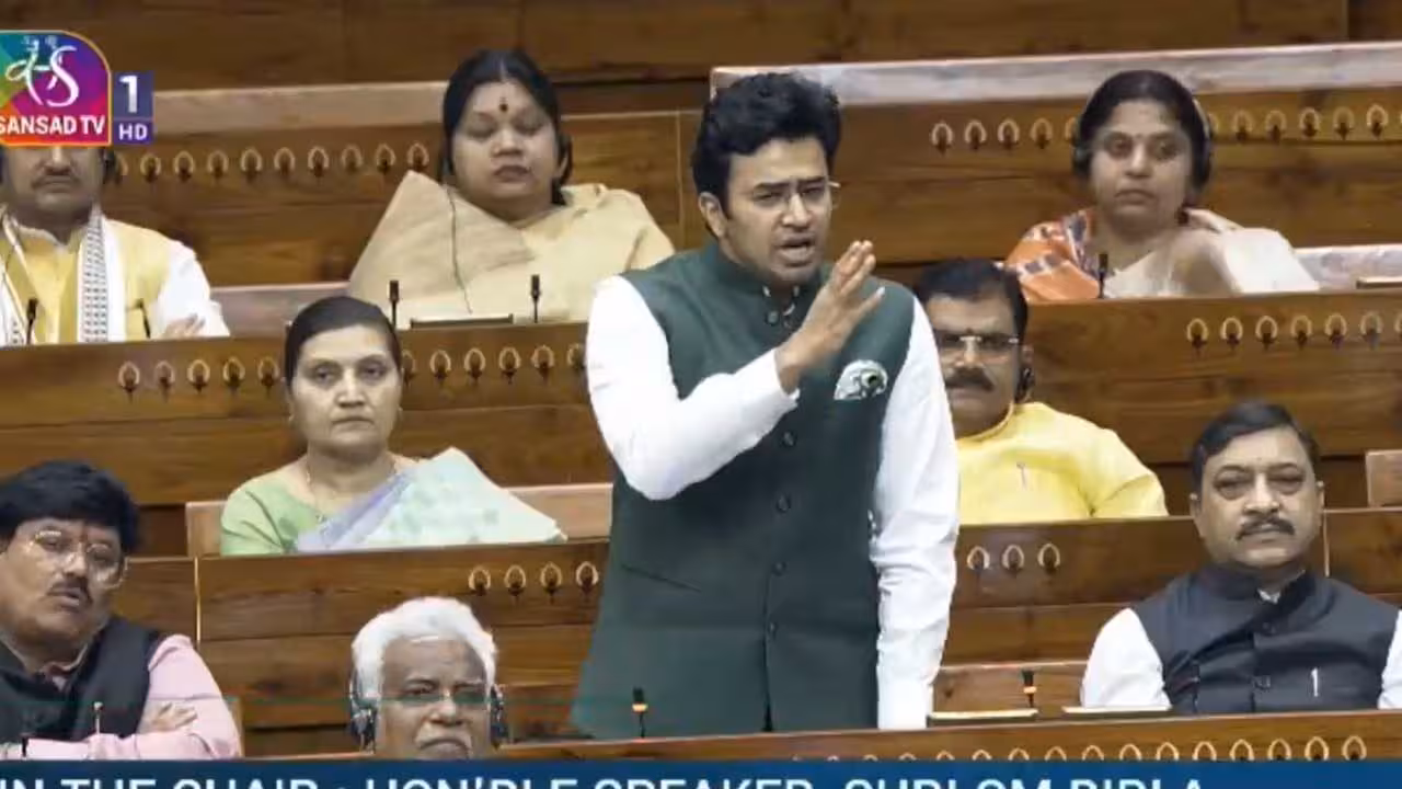 MP Tejasvi Surya | తెలంగాణ, ఏపీ విభజనపై బీజేపీ ఎంపీ తేజస్వి వివాదాస్పద వ్యాఖ్యలు.. వీడియో