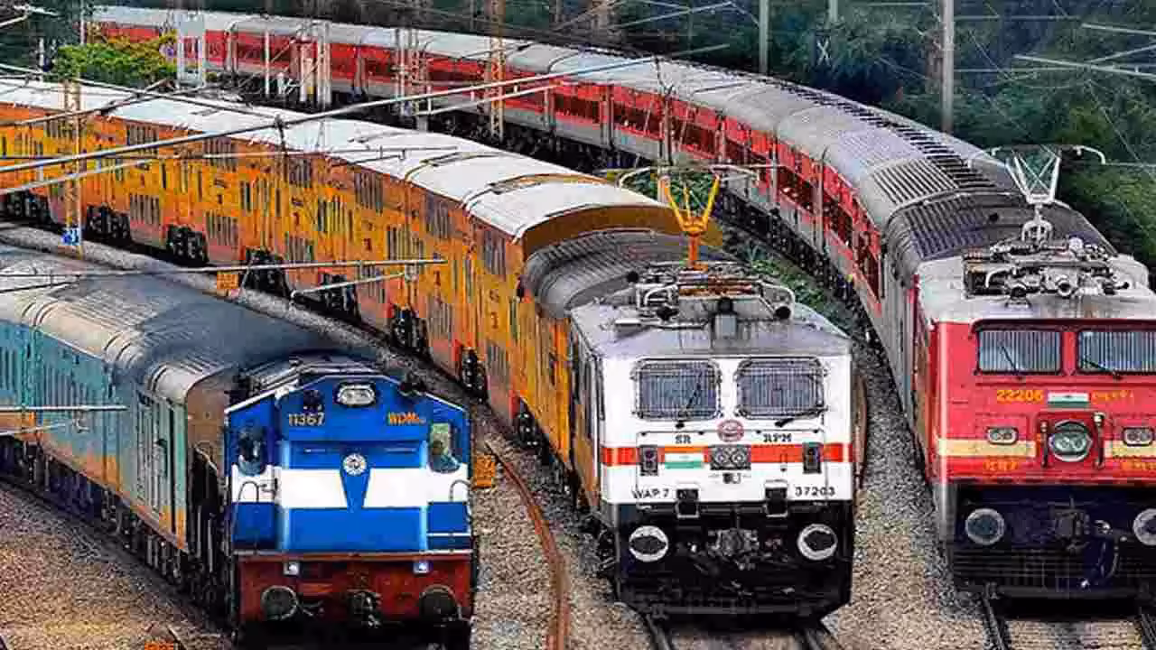 New Trains | హైదరాబాద్ నుంచి 8 కొత్త రైళ్లు.. వచ్చే నెల నుంచి సేవలు ప్రారంభం..