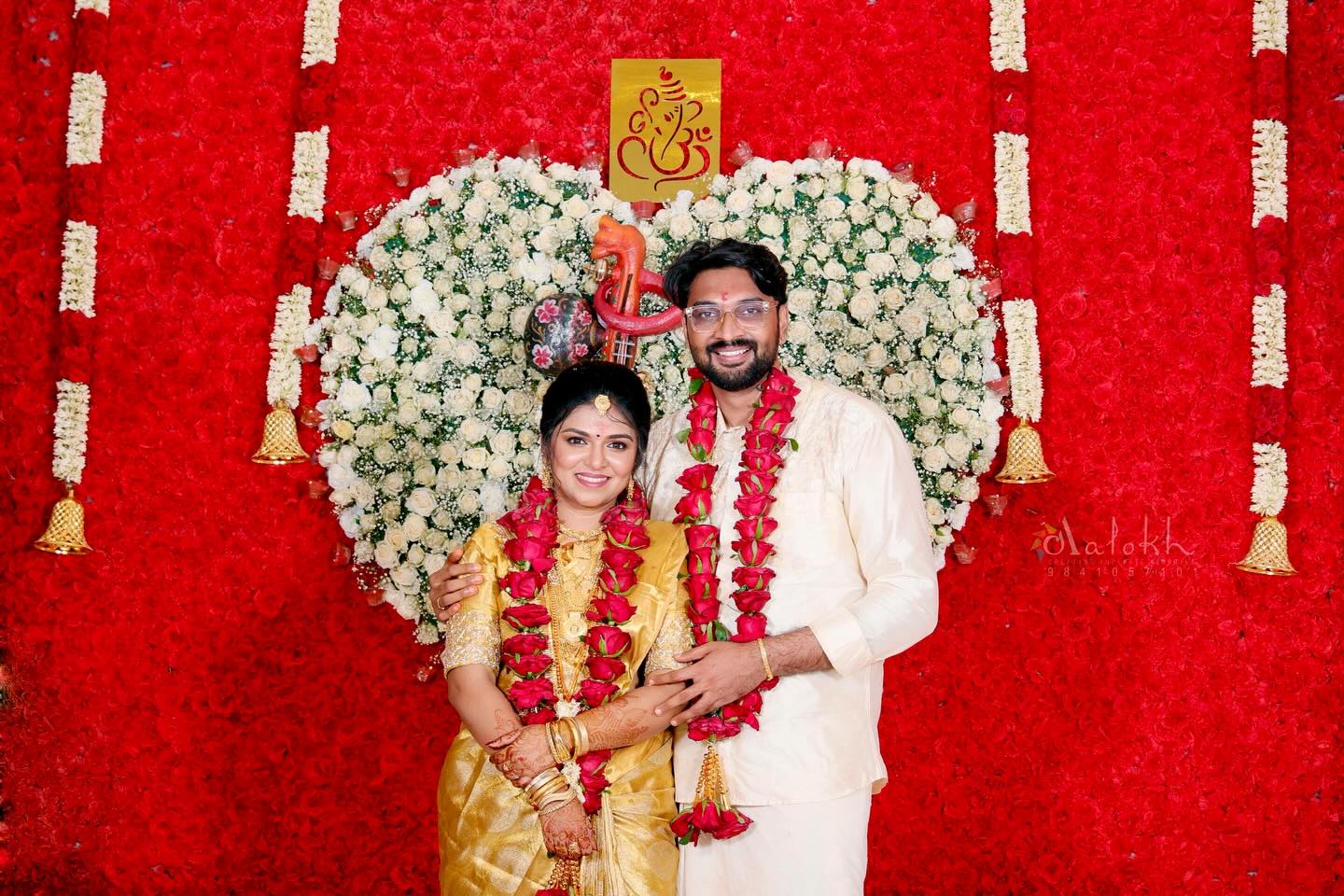 రవీనా రవి, దేవన్ జయకుమార్లది ప్రేమ వివాహమట.