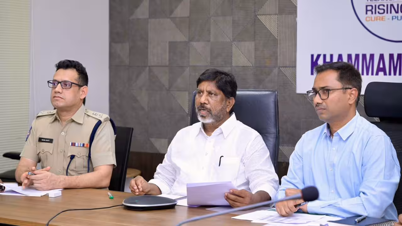 Bhatti Vikramarka | పంట అవశేషాల దహనంపై విస్తృత అవగాహన కల్పించాలి.. డిప్యూటీ సీఎం భట్టి ఆదేశం..