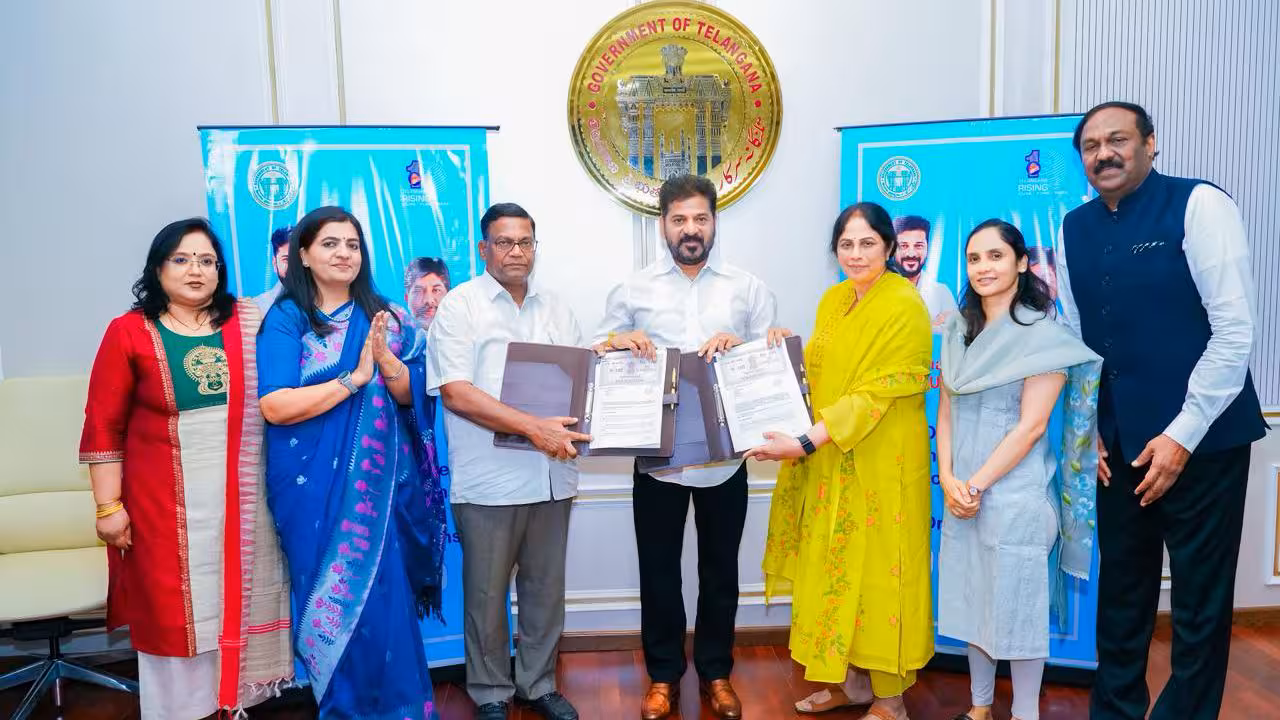 CSR Funds | పాఠశాలల అభివృద్ధికి సీఎస్సార్ నిధులు.. బడుల రూపురేఖలు మార్చేదిశగా కీలక ఒప్పందాలు..!