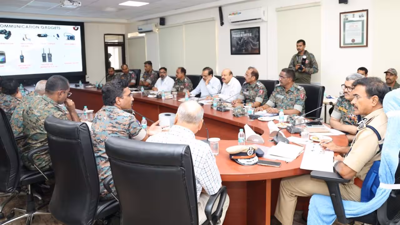 DGP CV Anand | గ్రేహౌండ్స్ శిక్షణ మెరుగుపరుచాలి : డీజీపీ సీవీ ఆనంద్