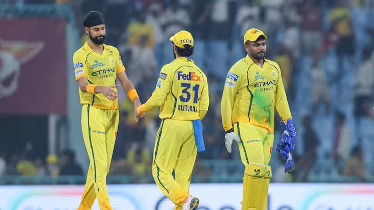 IPL Play-off Scenario | చెన్నై ప్లేఆఫ్ ఆశలు సజీవం.. కానీ గుజరాత్, హైదరాబాద్ను దాటాల్సిందే..!
