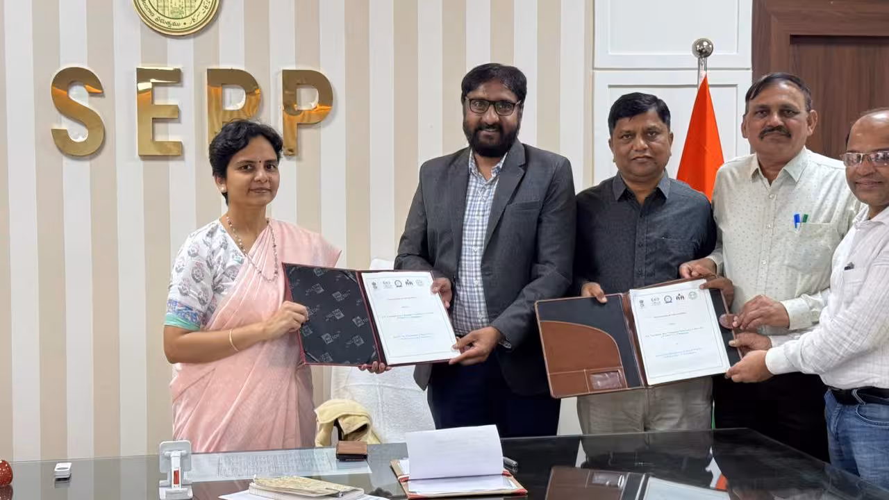 SERF | గ్రామీణ మహిళల జీవనోపాధి ప్రభుత్వం మరో ముందడుగు.. పీవీఎన్ఆర్టీయూతో సెర్ప్ ఒప్పందం..
