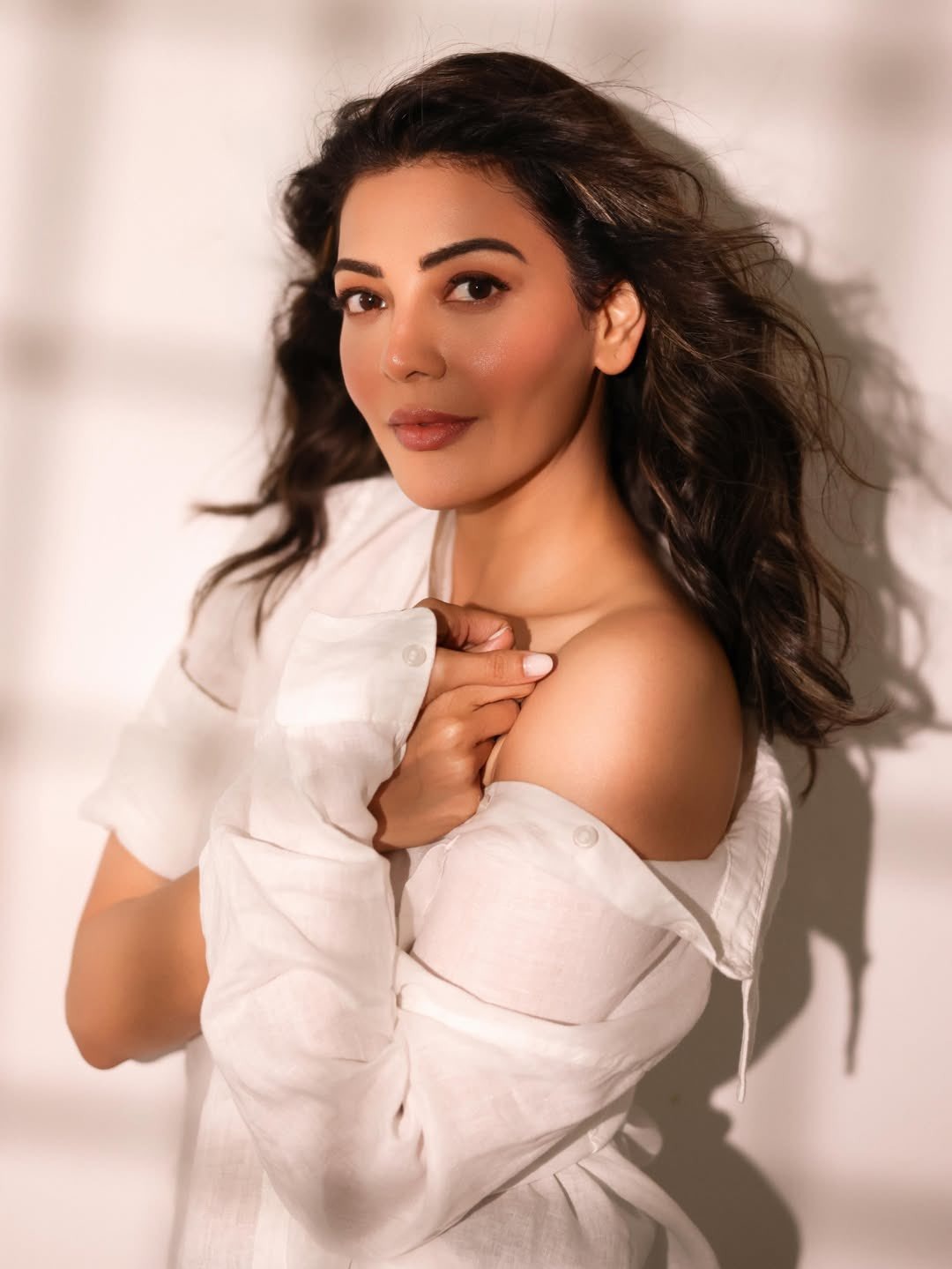 Kajal Aggarwal ట్రెండీ లుక్లో మెరిసిన కాజల్ – కొత్త ఫొటోలు చూశారా? - Image 3