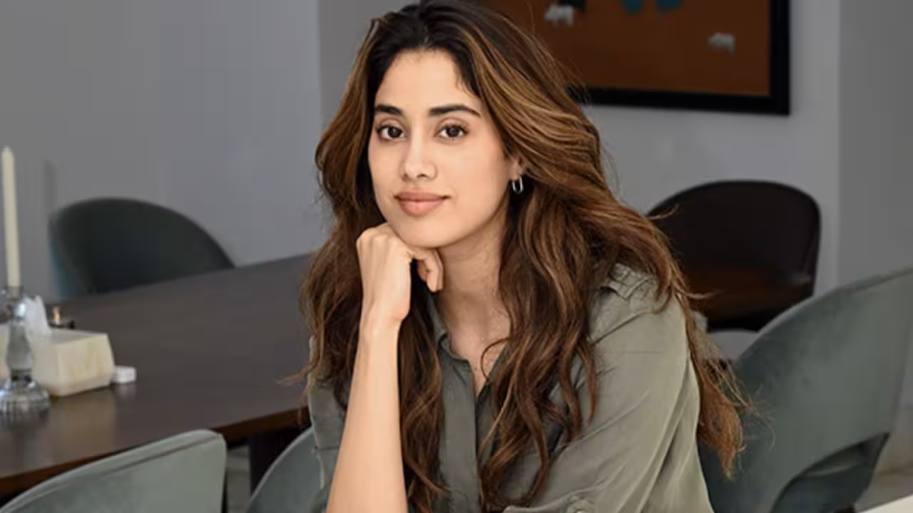 Janhvi Kapoor | ఇక తెలుగు సినిమాలపైనే ఆశలు.. జాన్వీ కపూర్ ప్లాన్ ఏంటి..?