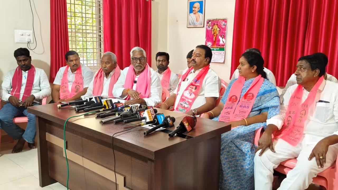 Jeevan Reddy | నైతిక విలువలుంటే బండి సంజయ్ రాజీనామా చేయాలి : జీవన్రెడ్డి