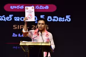 KTR | హైదరాబాద్లో ఒక్క ఇందిరమ్మ ఇళ్లు చూపెట్టు.. నేను రాజకీయ సన్యాసం తీసుకుంటా: రేవంత్కు కేటీఆర్ సవాల్