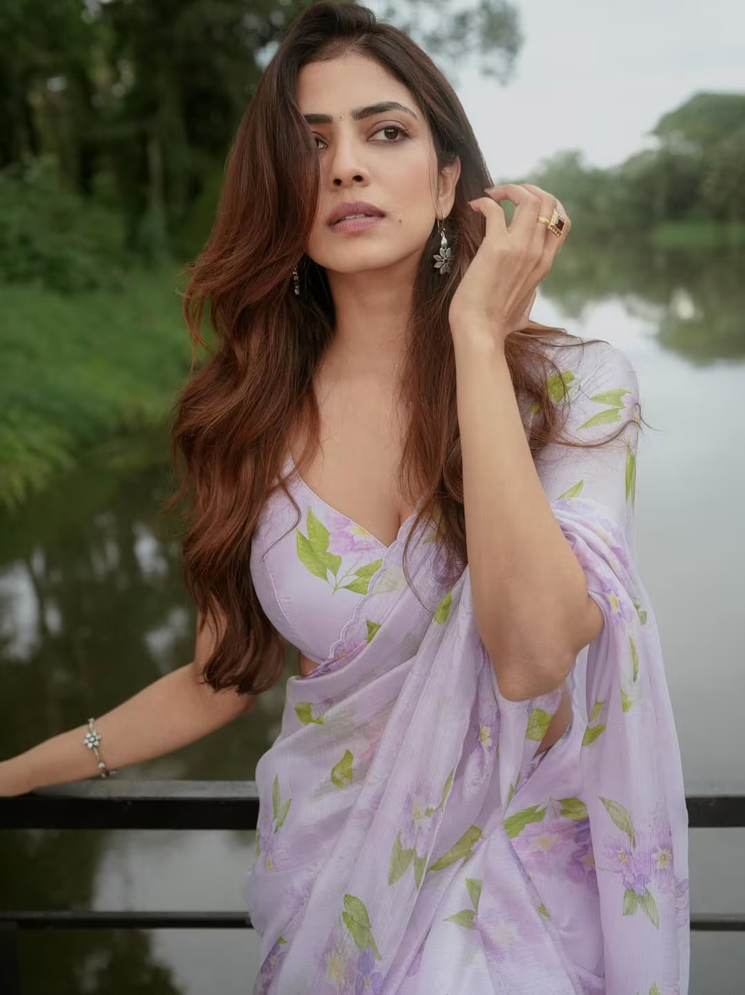 మోహన్లాల్, రజనీకాంత్, విజయ్ వంటి సీనియర్ స్టార్లతో పని చేయడం ద్వారా టైమ్ మేనేజ్మెంట్, డిసిప్లిన్ వంటి విలువైన విషయాలు నేర్చుకున్నానని మాళవిక చెప్పుకొచ్చింది.