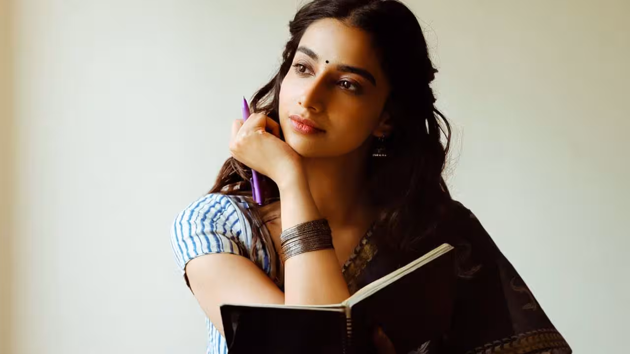 Meenakshi Chaudhary | సంక్రాంతి హీరోయిన్గా మీనాక్షి చౌదరి..! కార్తితో మ్యాజిక్ రిపీట్ చేసేనా..?