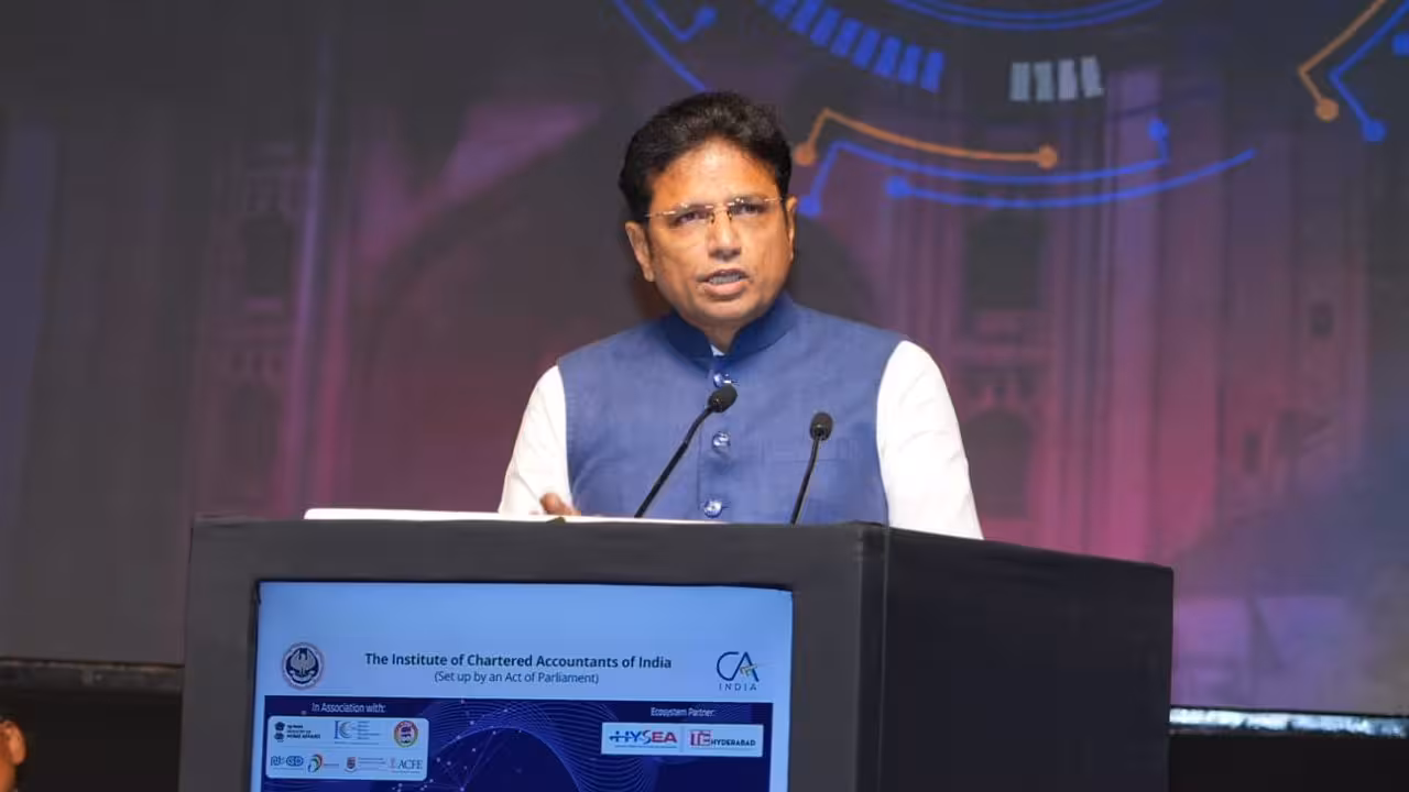 Minister Sridhar Babu | డిజిటల్ ట్రాన్స్ ఫర్మేషన్లో రోల్మాడల్గా తెలంగాణ : మంత్రి శ్రీధర్బాబు