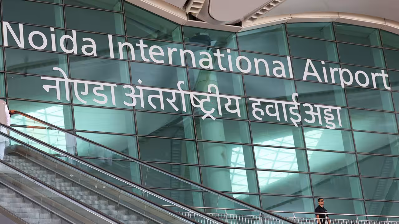Noida Airport | నోయిడా నుంచి తొలి విమానం నవీ ముంబయికే..! ఈ నెల 10 నుంచి టికెట్ల బుకింగ్..!