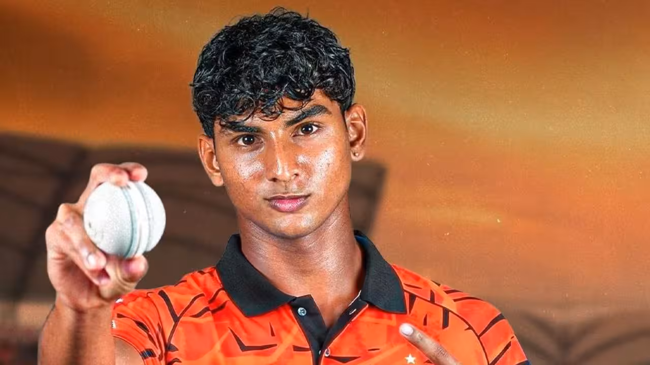 IPL 2026 | సన్రైజర్స్కు షాక్.. పేసర్ శివమ్ మావి దూరం.. జట్టులోకి వచ్చిన అండర్-19 వరల్డ్ కప్ స్టార్..!