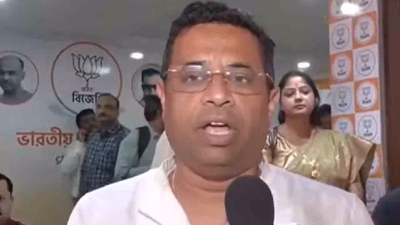 Saumitra Khan | కమలంపార్టీలోకి 50 మంది టీఎంసీ ఎమ్మెల్యేలు, 20 మంది ఎంపీలు..? బీజేపీ ఎంపీ సంచలన వ్యాఖ్యలు