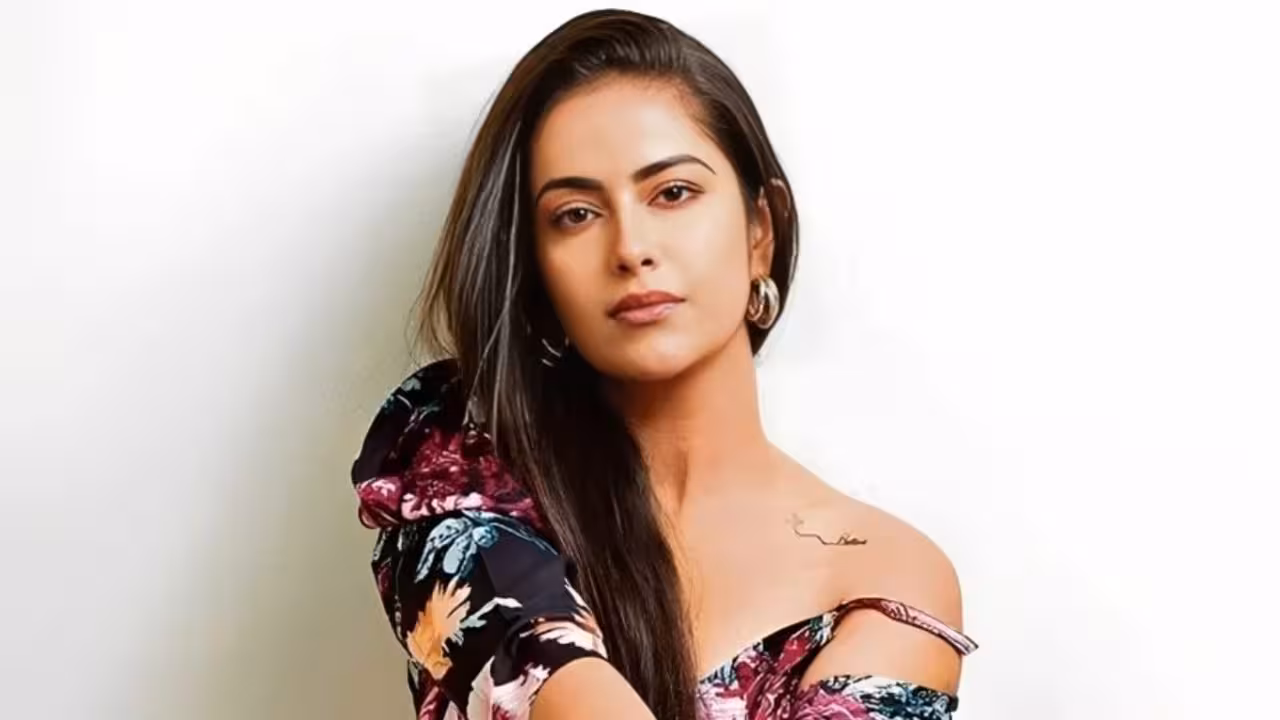 Avika Gor | ఫారిన్లో ఇళ్లు కొన్న టాలీవుడ్ హీరోయిన్ – సినిమాలకు గుడ్బై చెప్పనుందా?