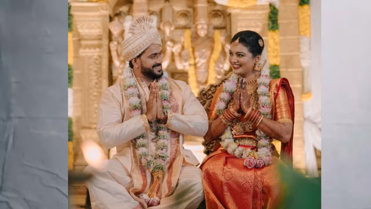Kannada Director | రష్మికతో ఏడడుగులు వేసిన కన్నడ డైరెక్టర్ – పెళ్లి ఫొటోలు వైరల్…