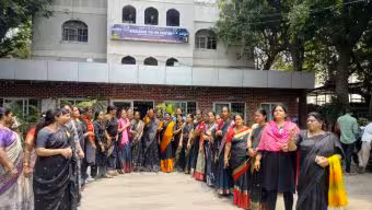 BRS Womens Protest | బండి భగీరథ్ను వెంటనే అరెస్టు చేయాలి.. అంబేద్కర్ విగ్రహం వద్ద భారీ నిరసన