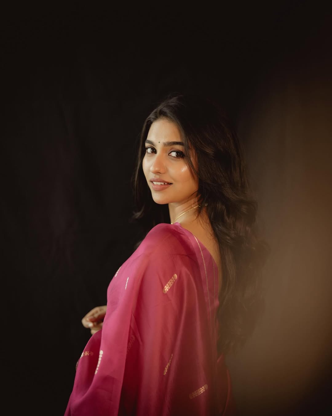 Mamitha Baiju | మమితా బైజు కోసం ప్రొడ్యూసర్గా మారిన డ్రాగన్ హీరో - Image 6