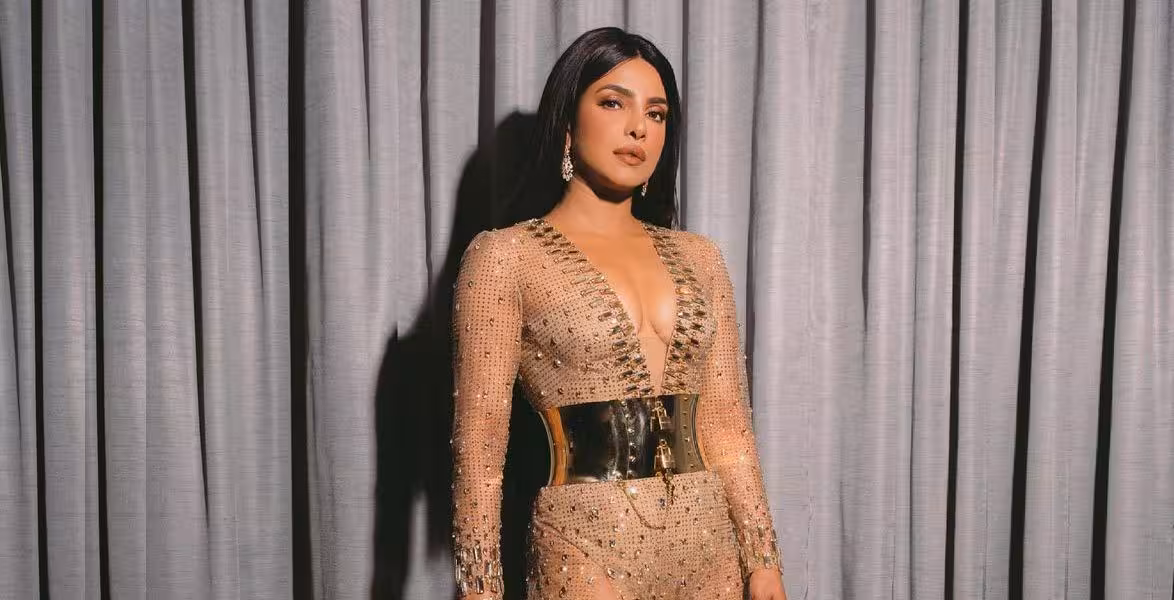 Priyanka Chopra | పాకిస్థానీ దిగ్గజ నటి పాత్రలో ప్రియాంక చోప్రా.. ఫస్ట్ ఐటెమ్ గర్ల్గా గ్లోబల్ స్టార్