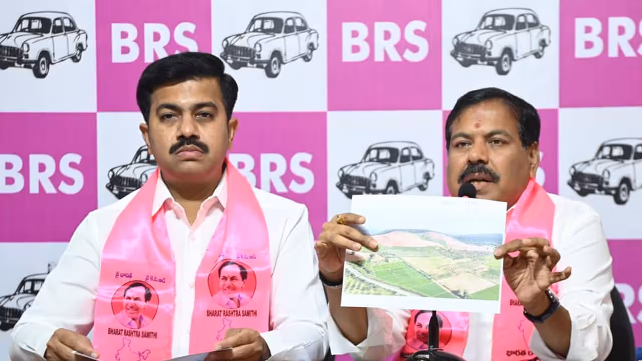 Beeram Harshavardhan Reddy | కొల్లాపూర్ భూ ఆక్రమణలపై జ్యుడీషియల్ విచారణ జరిపించండి.. మాజీ ఎమ్మెల్యే బీరం హర్షవర్ధన్ రెడ్డి డిమాండ్