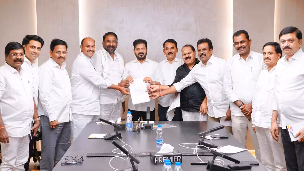 Revanth Reddy | ప్రాజెక్టుల భూసేకరణ వేగంగా పూర్తిచేయండి.. ఉమ్మడి పాలమూరు మంత్రులు, ఎమ్మెల్యేలతో సీఎం రేవంత్