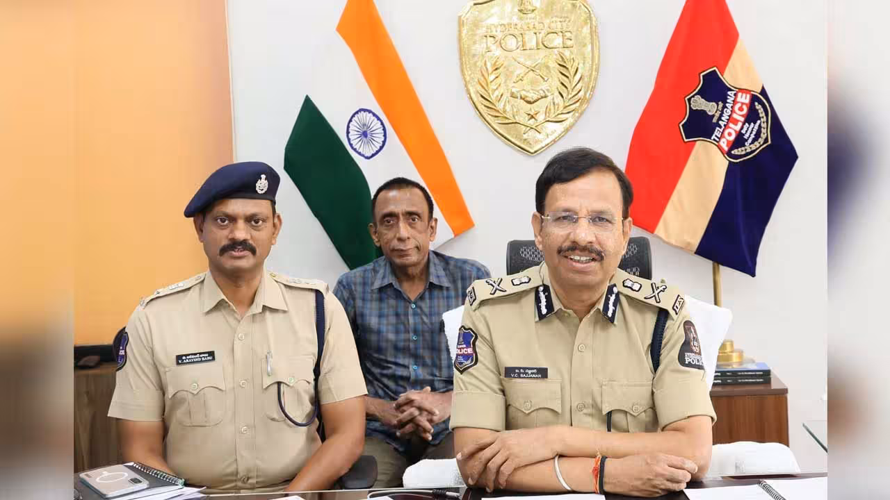 Ghost SIM network | ఘోస్ట్ సిమ్ నెట్వర్క్పై ‘ఆపరేషన్ ఆక్టోపస్ 3.0’.. 13 రాష్ట్రాల్లో దాడులు.. 66 మంది అరెస్ట్