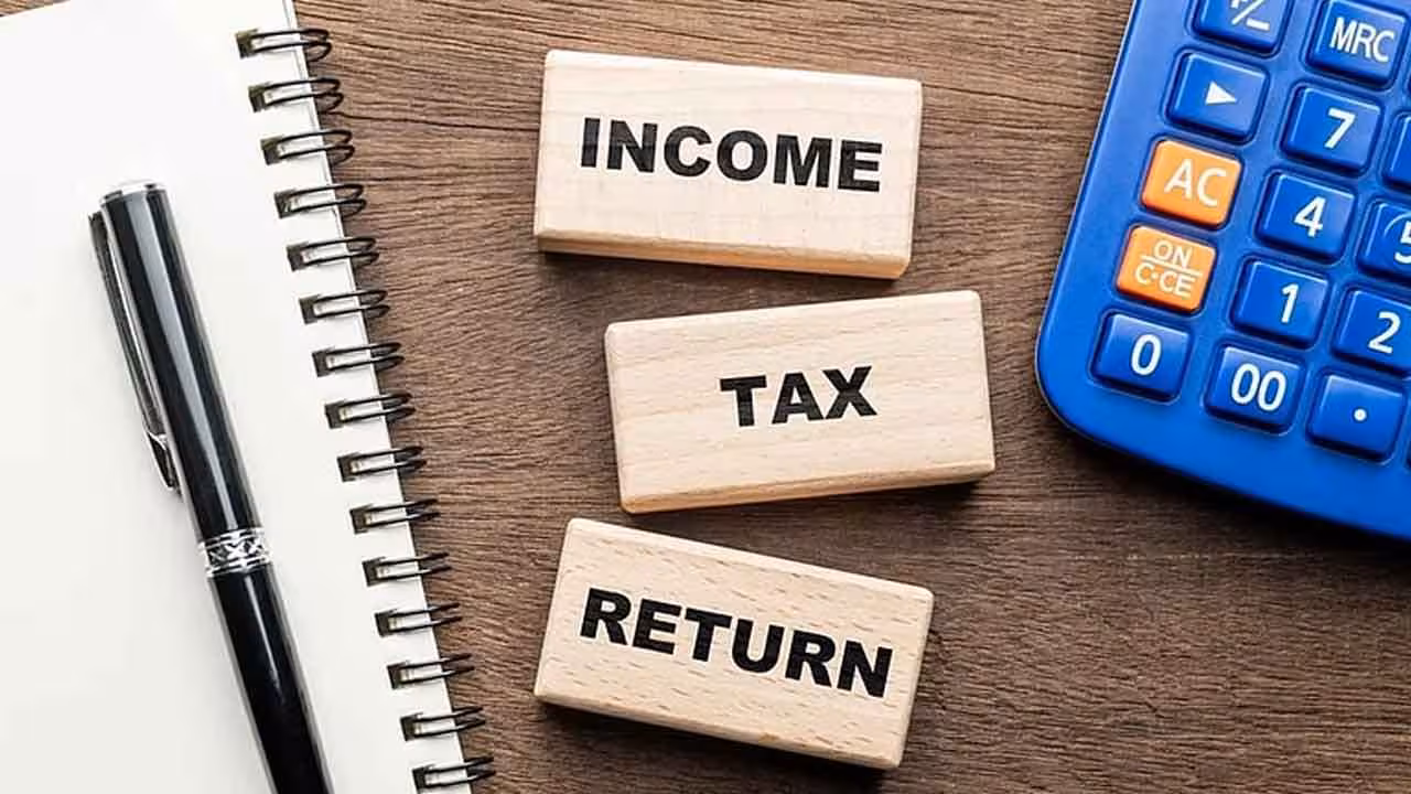 IT Returns | ఐటీ రిటర్న్స్ దాఖలు చేస్తున్నారా.. అయితే ఈ డాక్యుమెంట్లను సిద్ధంగా ఉంచుకోవాల్సిందే..