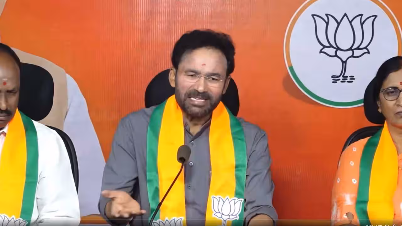 Kishan Reddy | బండి భగీరథ్ లొంగిపోయాడు కదా.. ఇష్యూ ఏముంది..! : కేంద్ర మంత్రి కిషన్ రెడ్డి