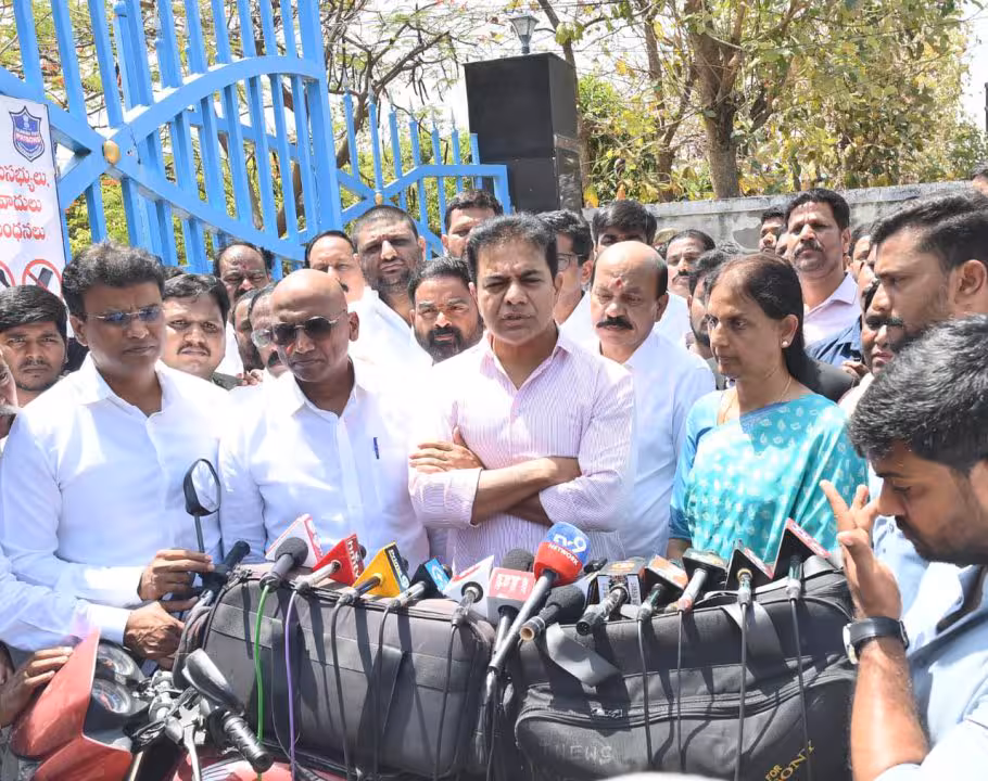 KTR | సీఎం.. నీకు సిగ్గు, లజ్జ ఉంటే సక్కగ పాలించు.. పనికిమాలిన కేసులొద్దు: కేటీఆర్