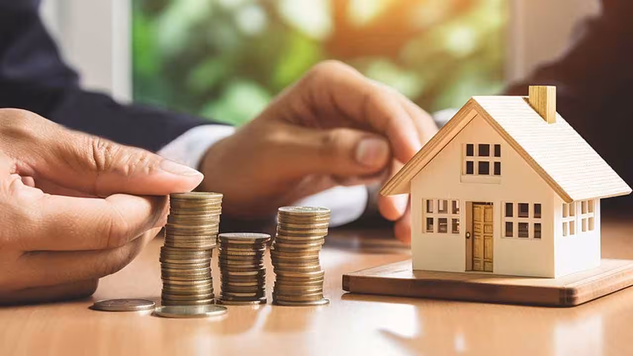 Home Loan | హోం లోన్ తీసుకుంటున్నారా.. బెస్ట్ డీల్ లభించాలంటే క్రెడిట్ స్కోర్ ఎంత ఉండాలి..?