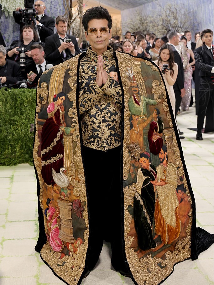 Met Gala 2026 | మెట్ గాలా రెడ్ కార్పెట్పై మెరిసిన ఇండియన్ సెలిబ్రిటీస్ వీళ్లే - Image 3