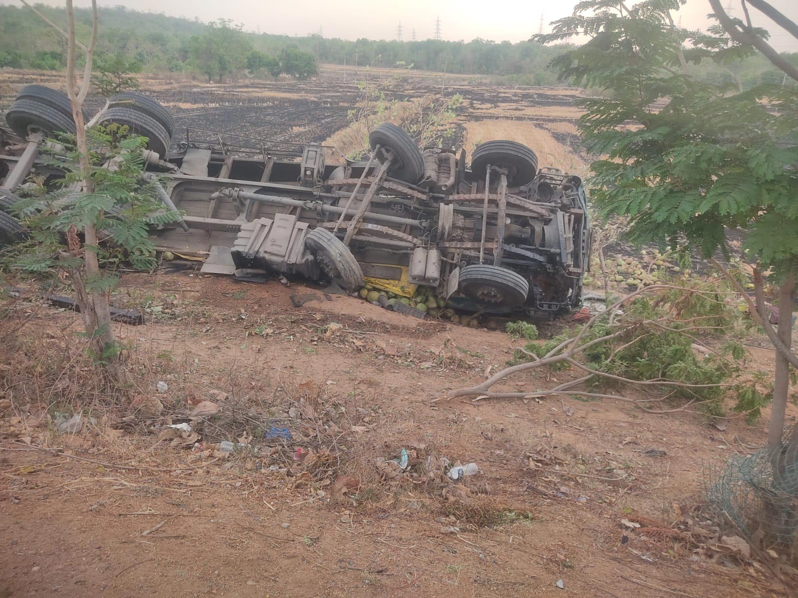 Massive Pile-Up in Nizamabad Lorry Tyre Burst Causes 10-Vehicle Crash on NH-44