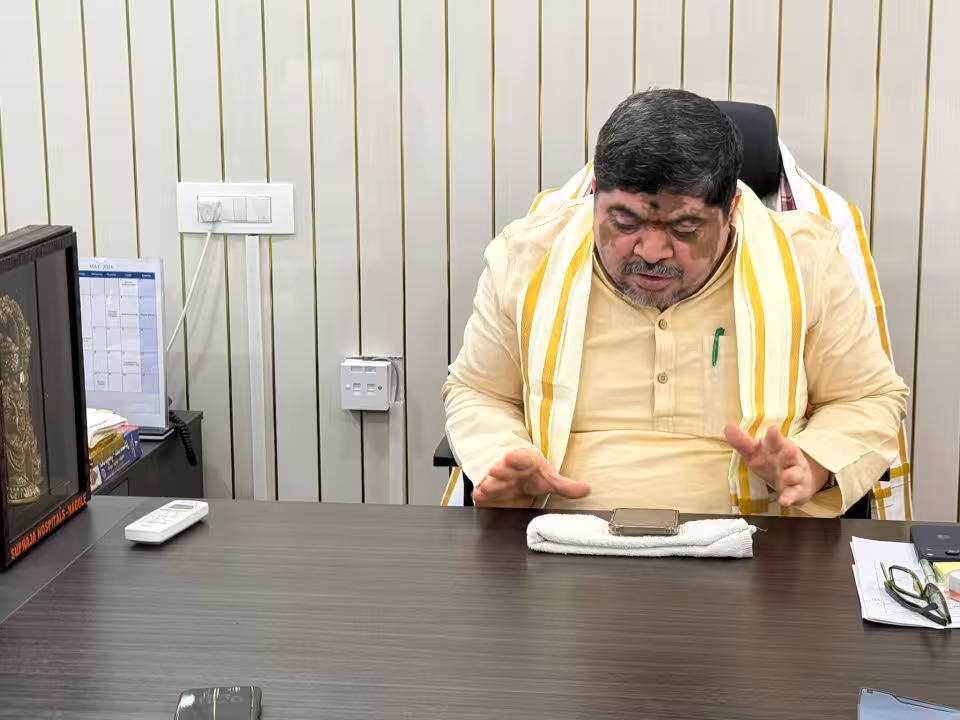 Ponnam Prabhakar | తడిసిన ధాన్యం ప్రభుత్వమే కొంటుంది: పొన్నం