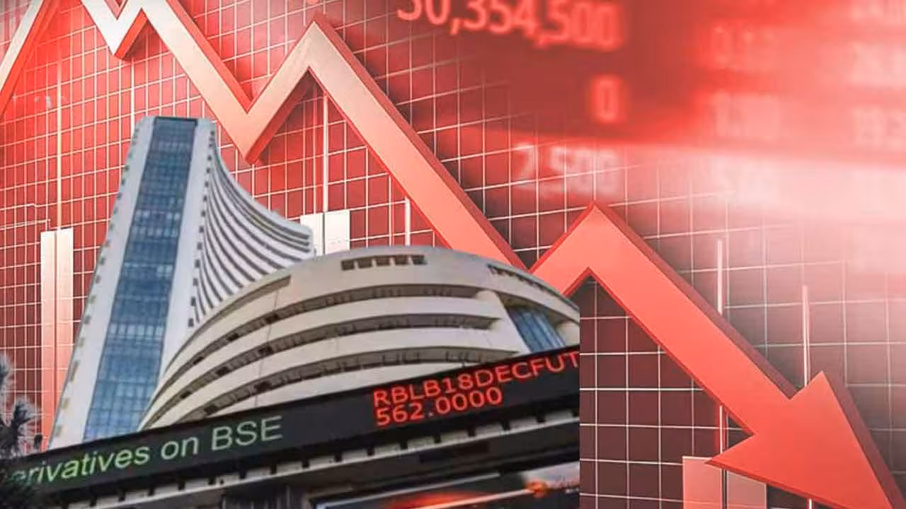 Stock Markets | రూపాయి విలువ రికార్డు స్థాయిలో పతనం.. భారీ నష్టాల్లో స్టాక్ మార్కెట్లు..