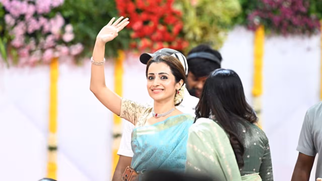 Trisha | త్రిష రెమ్యూనరేషన్ డబుల్ – కమల్, రజనీ మల్టీస్టారర్ కోసం అన్ని కోట్లు డిమాండ్ చేసిందా?