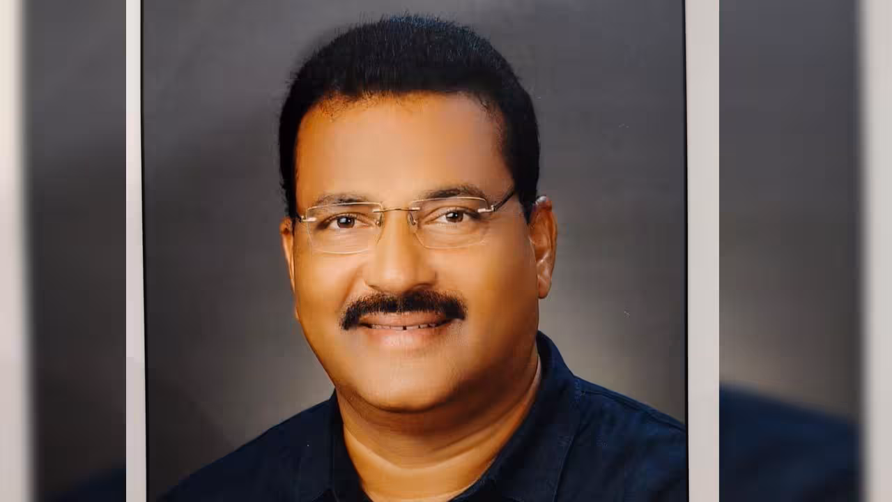 ACB Raids | ఆర్అండ్బీ ఈఎన్సీ మోహన్ నాయక్ ఇంట్లో ఏసీబీ సోదాలు.. రూ.17.97కోట్ల ఆస్తులు వెలుగులోకి..!